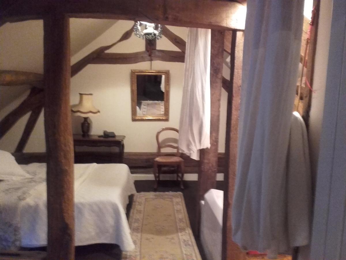 L'Auberge Du Faisan Doré Saint-Florent-le-Jeune Exterior foto